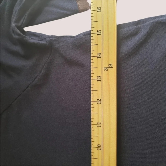 Monteau tunic tee with faux suede trim navy color size large - Picture 8 of 8